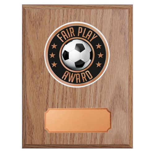 Ljus träplakett med skiva fotboll fair play